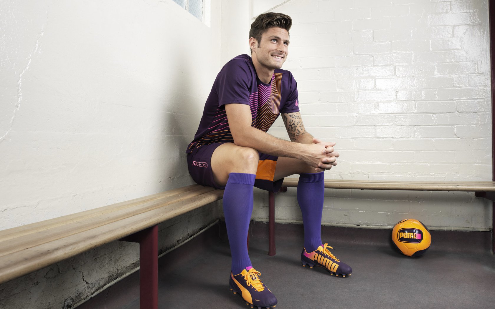 场上对话和沟通是否能直接提高防守效率,场合讲话四个技巧