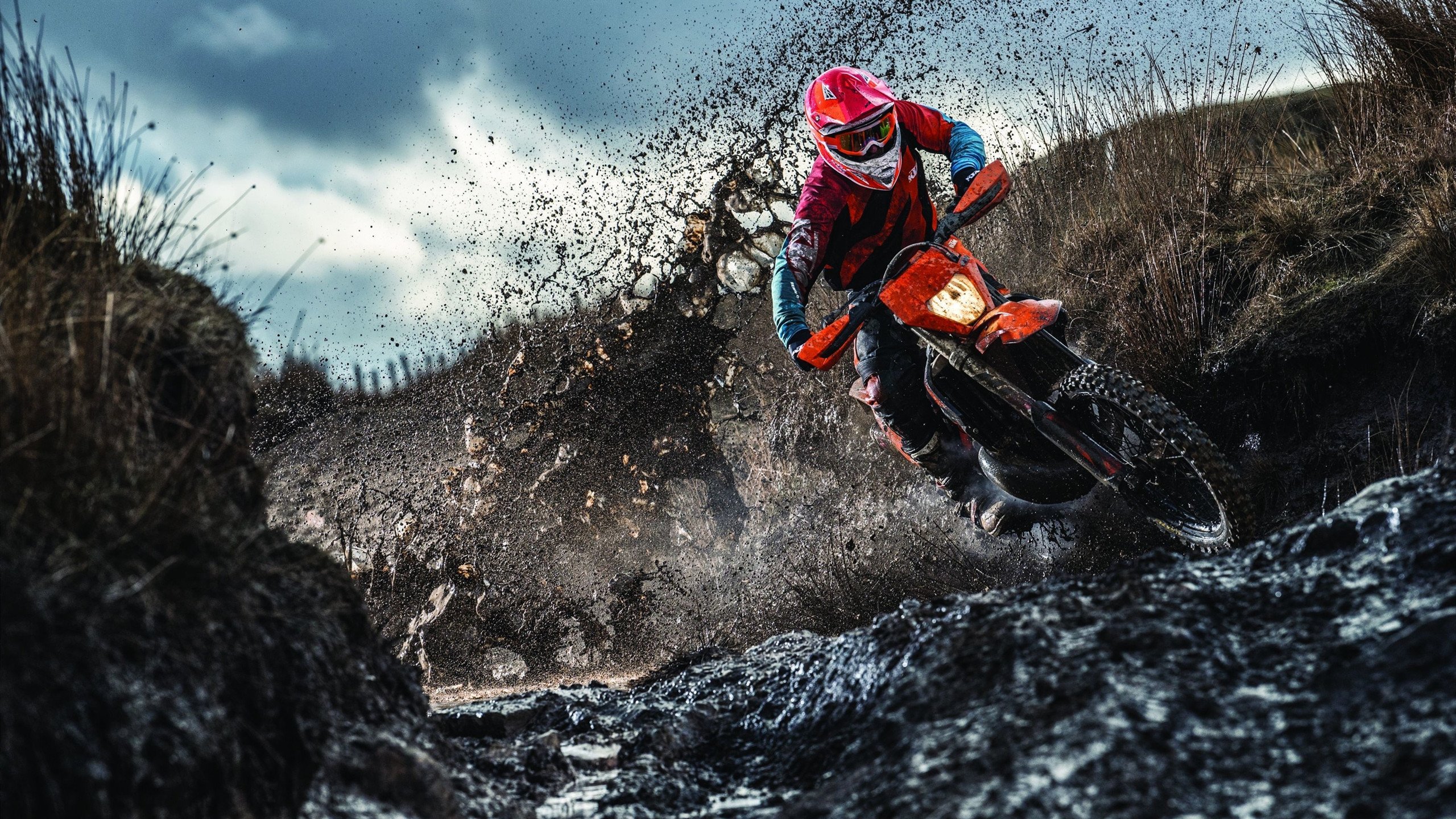 球员在欧冠中被评为当场最佳并获媒体采访，欧冠联赛最佳球员