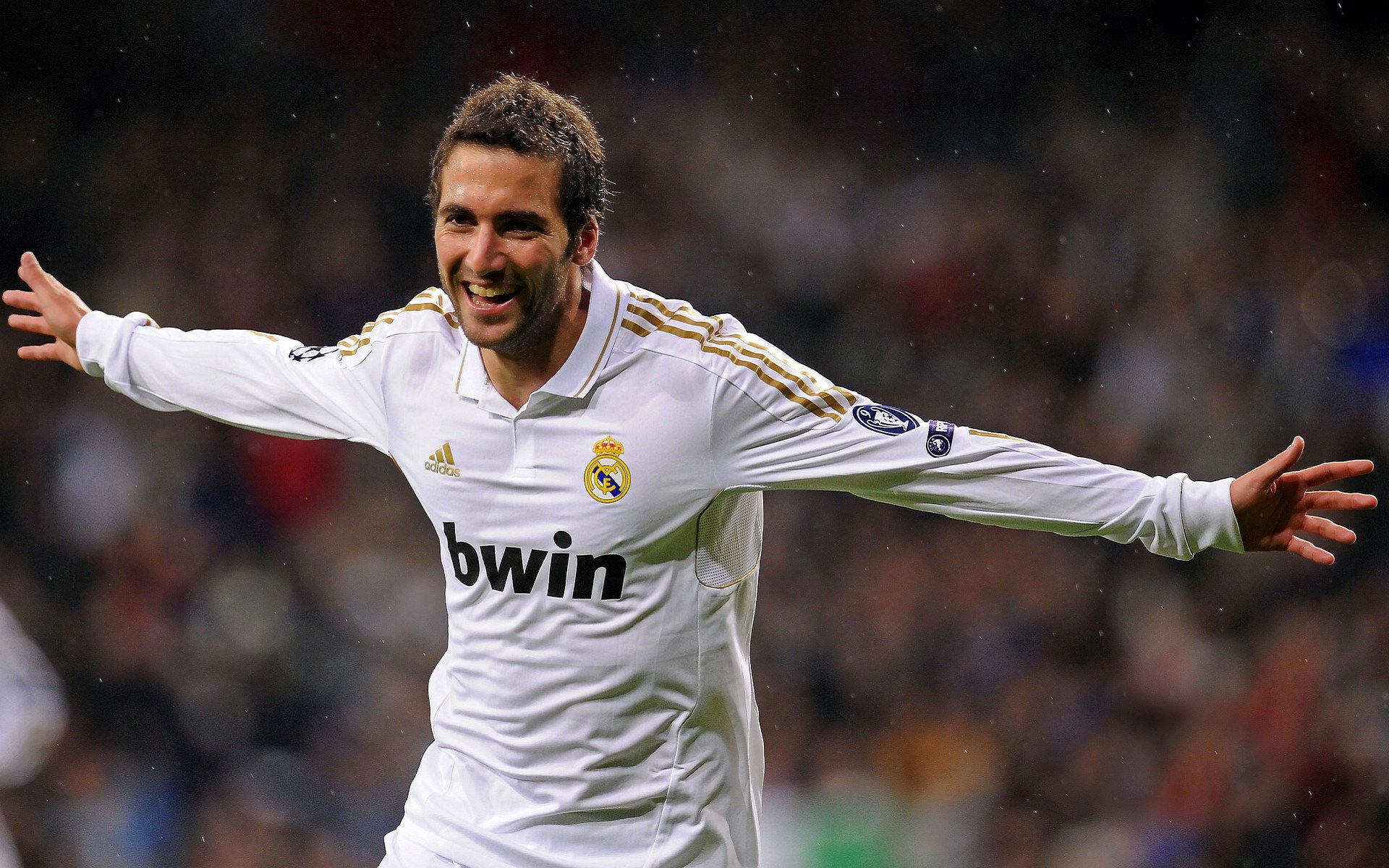 leyu乐鱼官网登录入口-拜仁老将控场全场，经验致胜，拜仁旧将